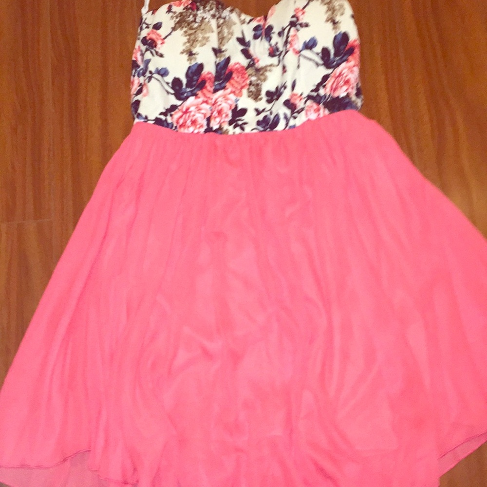 A flower party dress